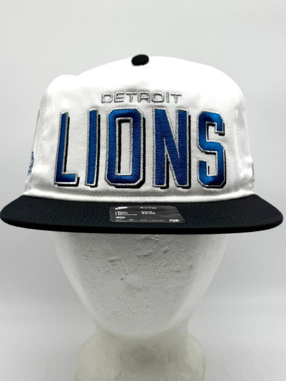 Detroit Lions Nike Strapback Pro Cap Hat NWT Size M/L New NFL Football Spellout